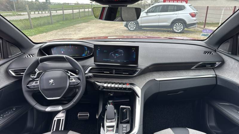 PEUGEOT 3008 1.6 HYBRID 225 GT PACK