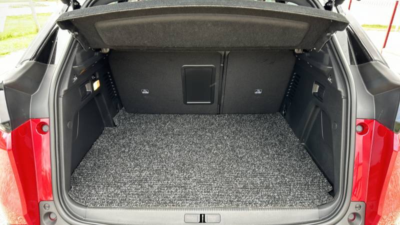 PEUGEOT 3008 1.6 HYBRID 225 GT PACK