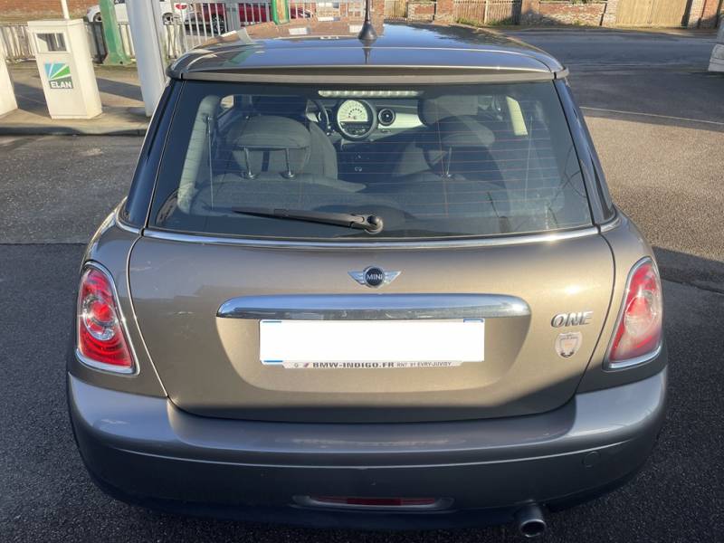 MINI MINI II (2) 1.6 75 DOCKLANDS