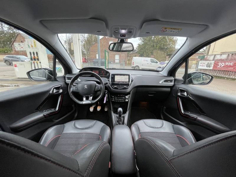PEUGEOT 208 (2) 1.2 PURETECH 110 S&S GT LINE 5p