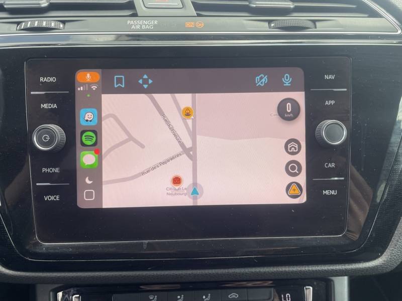 VOLKSWAGEN TOURAN III 1.2 TSI 110 BLUEMOTION TECHNOLOGY SOUND 7PL