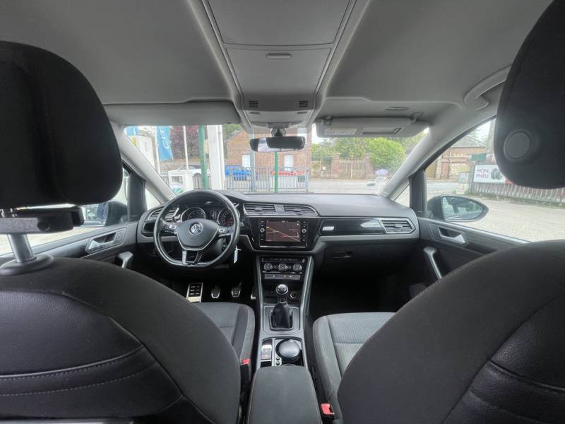VOLKSWAGEN TOURAN III 1.2 TSI 110 BLUEMOTION TECHNOLOGY SOUND 7PL