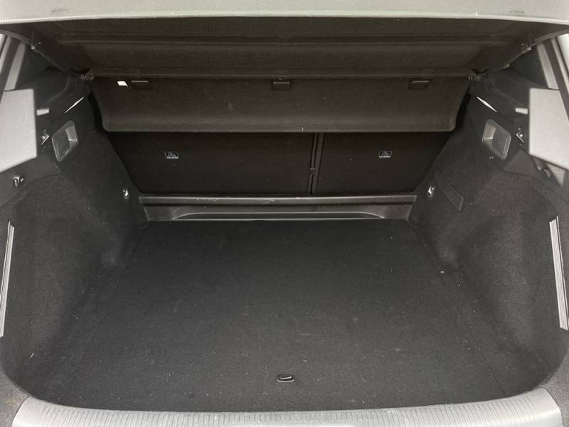 DS 7 CROSSBACK 2.0 BLUEHDI 180 PERFORMANCE LINE AUTOMATIQUE