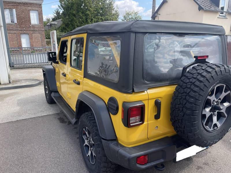 JEEP WRANGLER IV UNLIMITED 2.0 I T 272 SPORT 4WD AUTO 4P