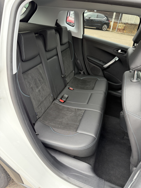 PEUGEOT 2008 (2) 1.5 BLUEHDI 120 S&S CROSSWAY EAT6