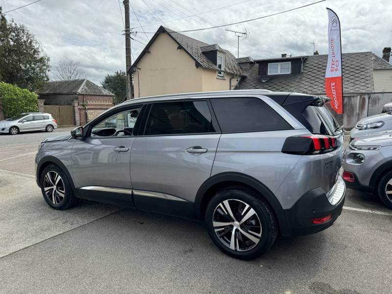 PEUGEOT 5008 2.0 BlueHDi 180 EAT8 ALLURE