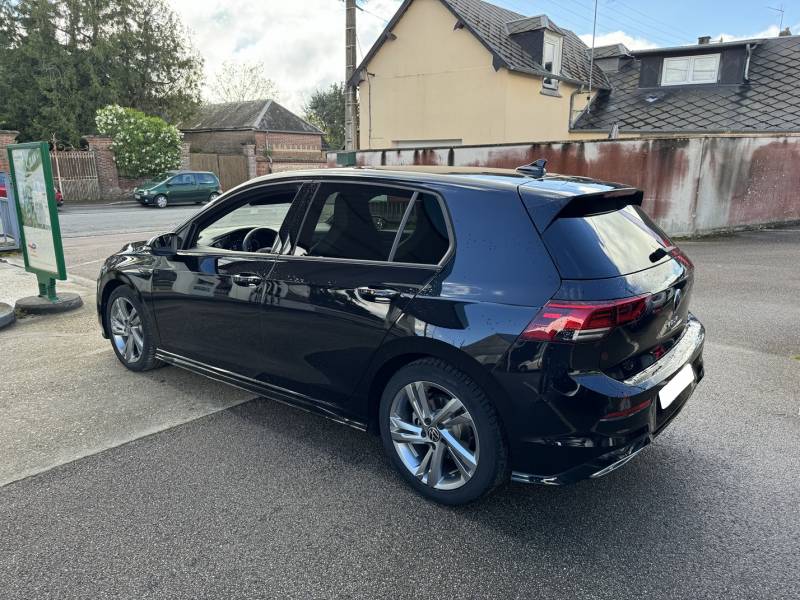 VOLKSWAGEN GOLF VIII 1.5 eTSI 150 DSG7 R-LINE