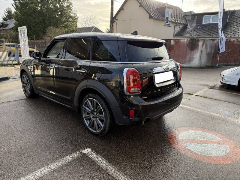 MINI COUNTRYMAN II (F60) COOPER FINITION CHILI 136 BVA6