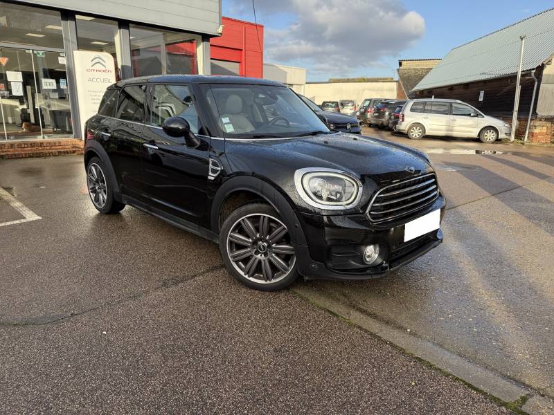 MINI COUNTRYMAN II (F60) COOPER FINITION CHILI 136 BVA6